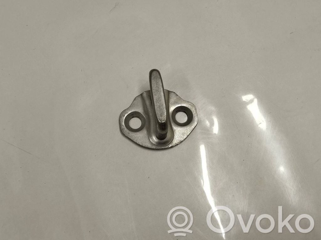 BMW 1 F40 Front door lock loop/hook striker 
