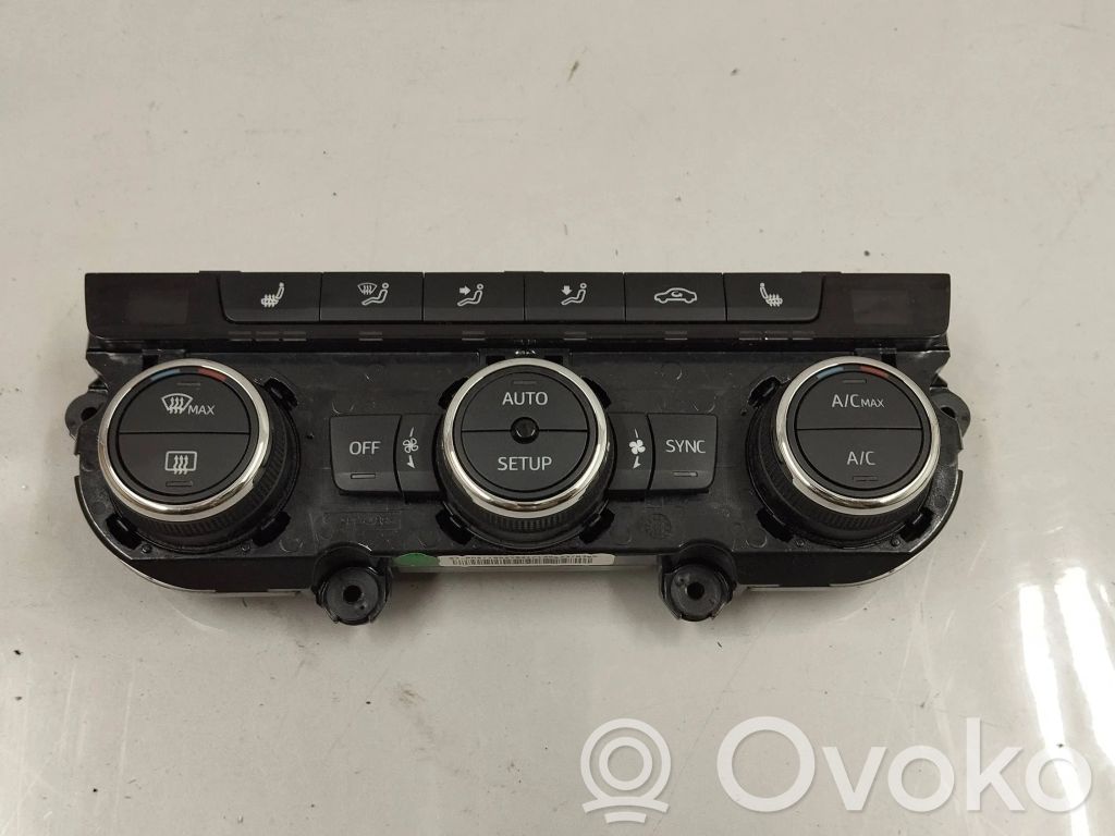 Seat Leon (5F) Climate control unit 