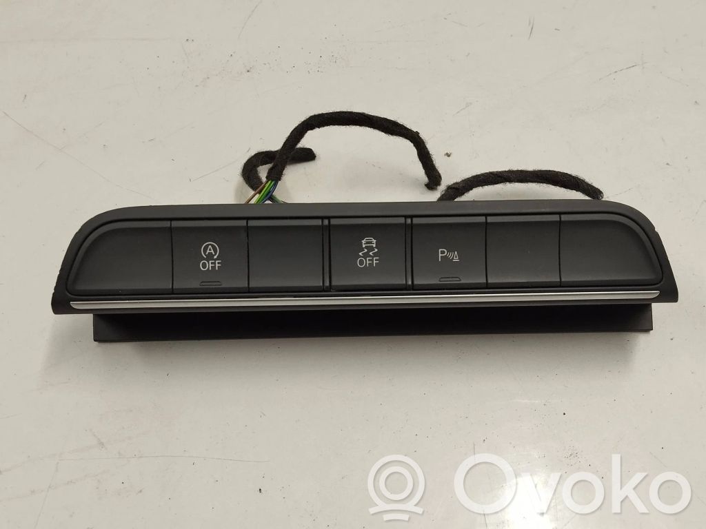 Parking (PDC) sensor switch   8U0959674C,8U0959673E,8U2941567