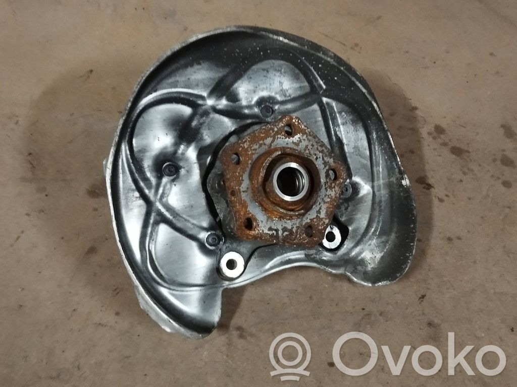 Audi A4 S4 B9 8W Cubo de rueda trasera 