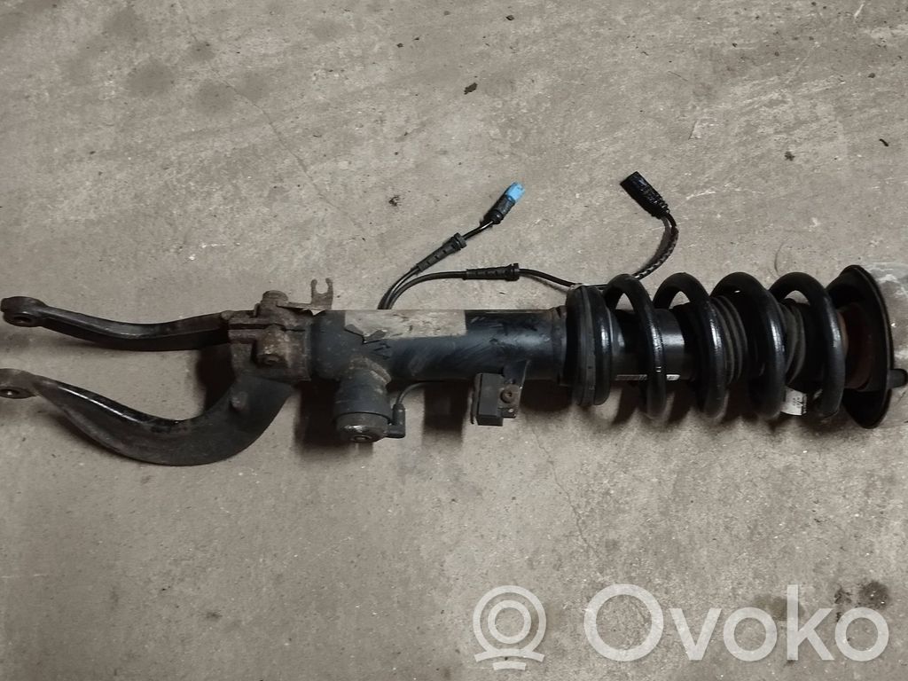 BMW X5M F85 Amortyzator osi przedniej ze sprężyną 
