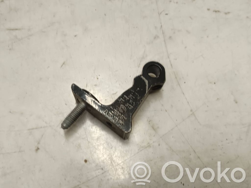 Front door upper hinge   4M0831403E