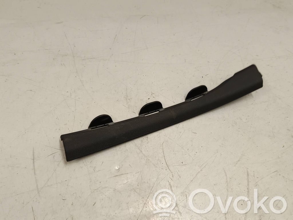 Audi A3 8Y Rivestimento del pannello 