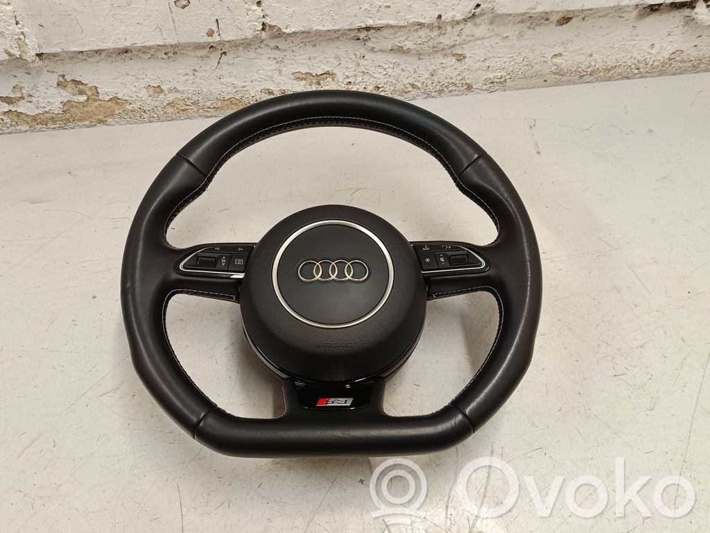 Audi A3 S3 8V Ohjauspyörä 
