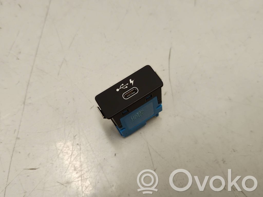 BMW X5 G05 Enchufe conector USB 