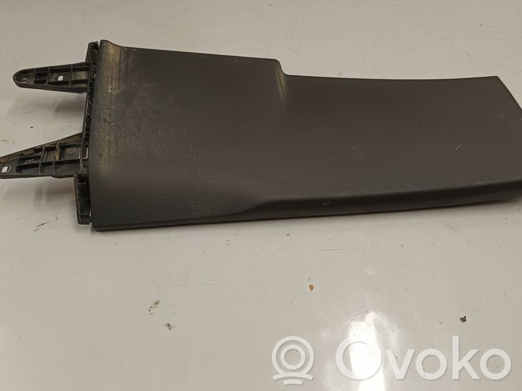 Seat Leon (5F) Pilar (B) (inferior) 