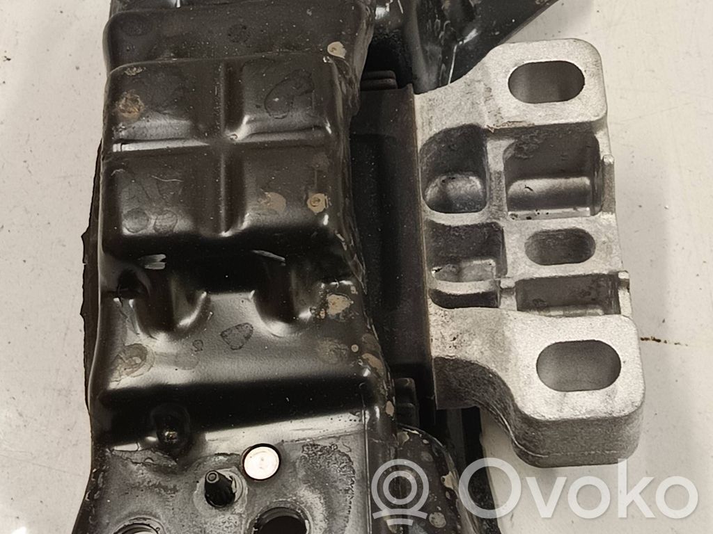 Cupra Leon Engine mount bracket 