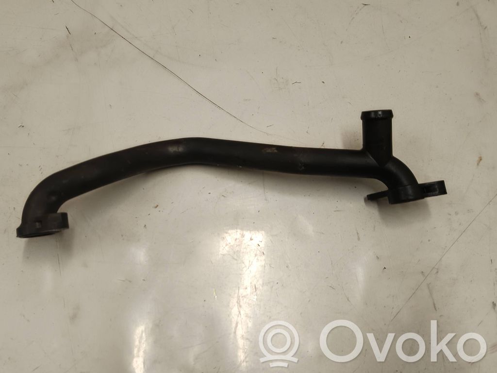 Porsche Cayenne (92A) Engine coolant pipe/hose 