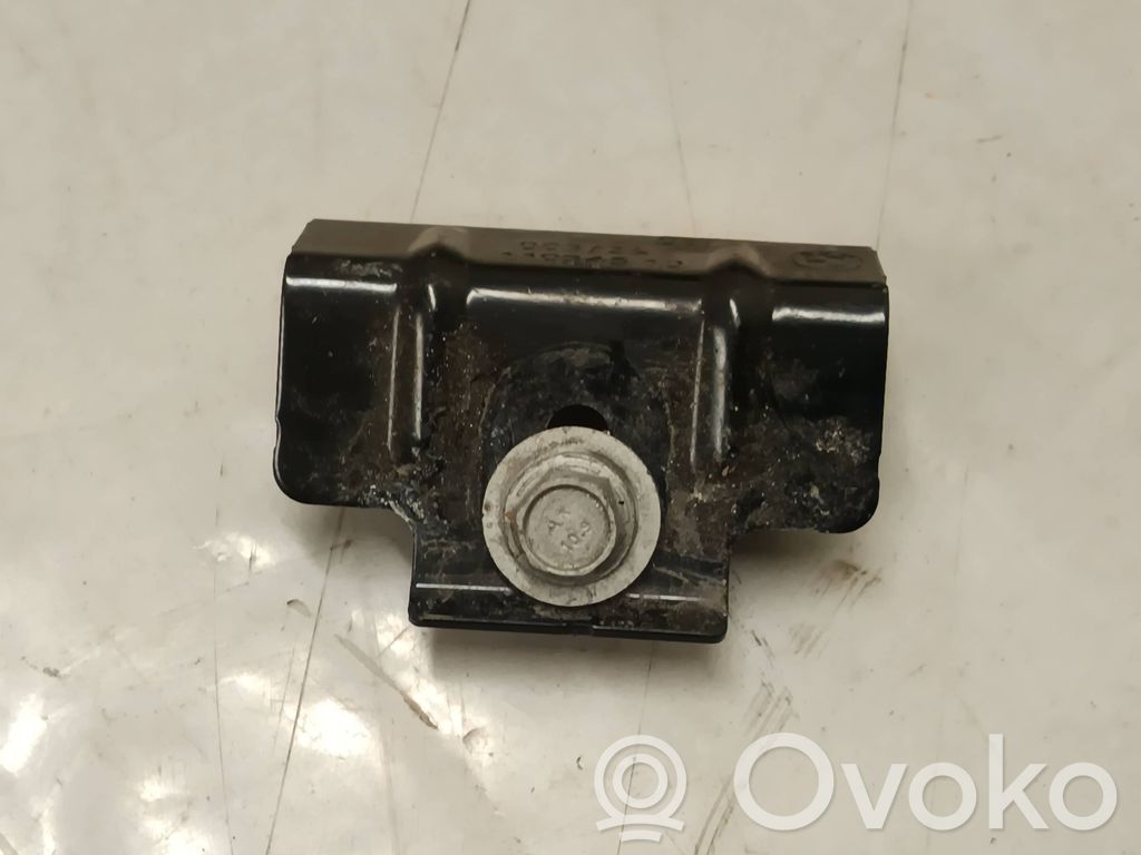 BMW i4 Battery bracket 