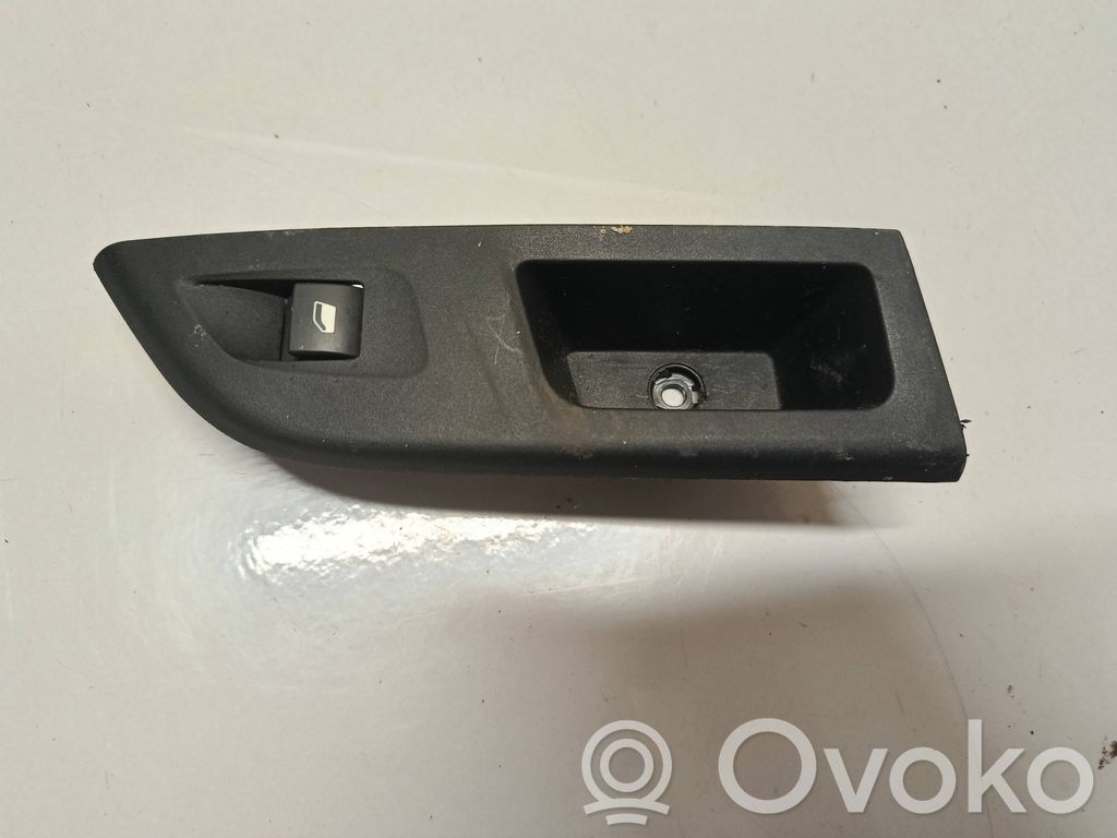 Opel Corsa F Interruptor del elevalunas eléctrico 