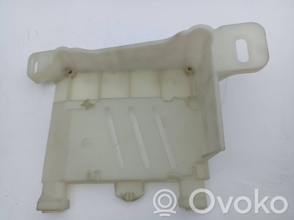 BMW 7 G11 G12 Other engine bay part 
