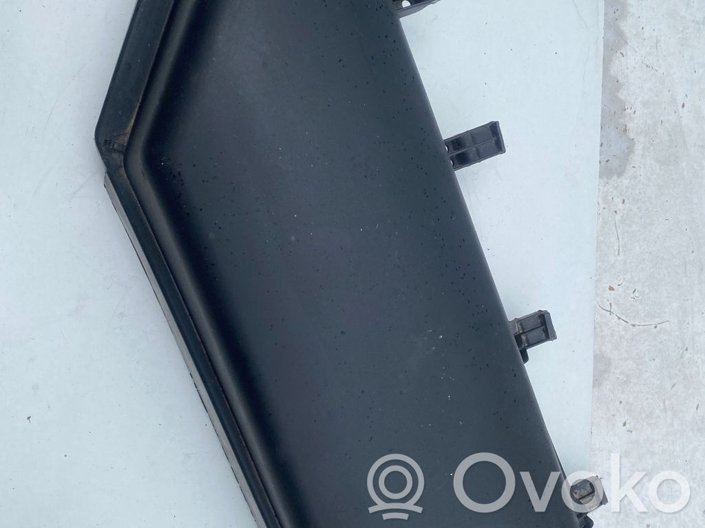 BMW 5 E60 E61 Cabin air micro filter cap 
