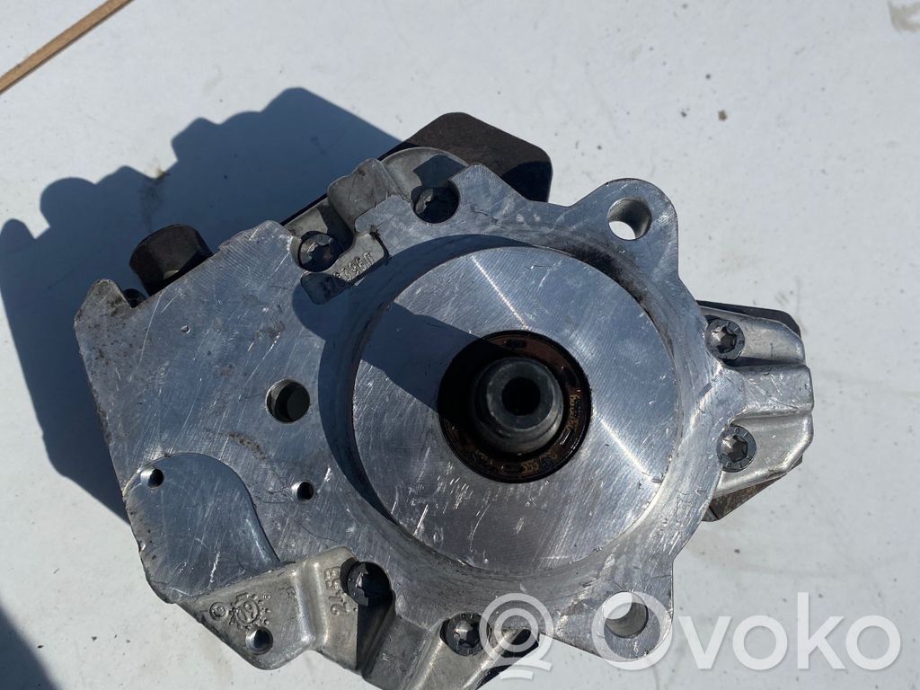 BMW 5 E60 E61 Pompa wtryskowa wysokiego ciśnienia 