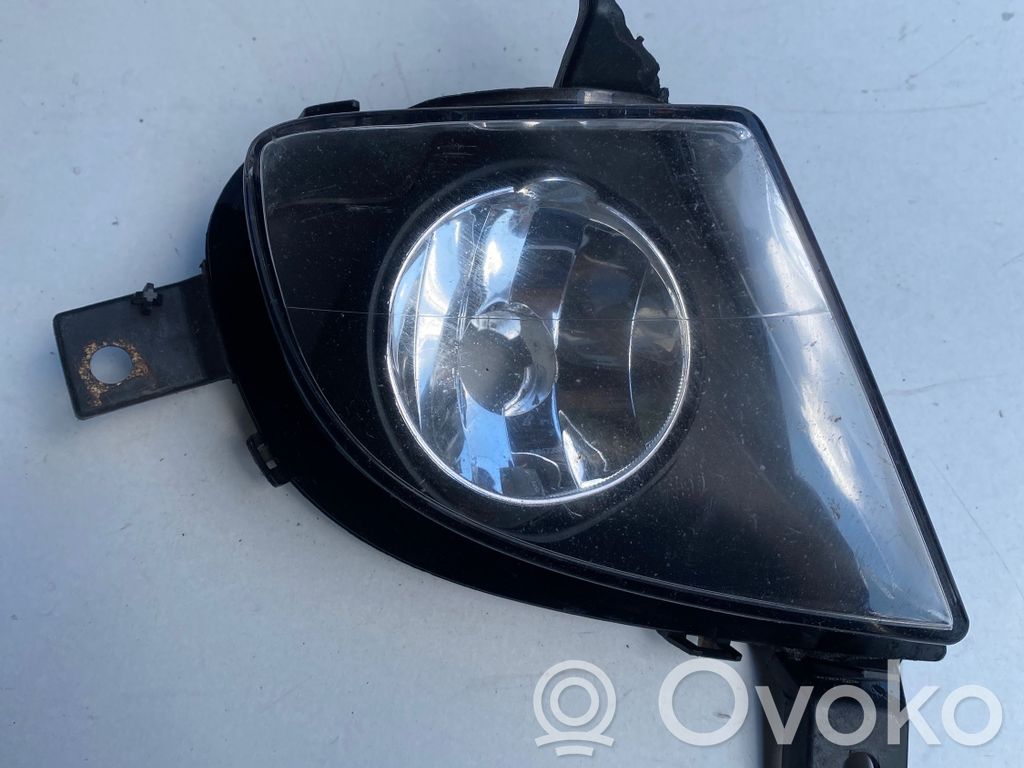 BMW 3 E90 E91 Miglas lukturis priekšā 