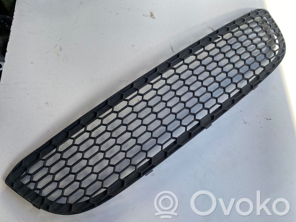 BMW 1 E81 E87 Front grill 