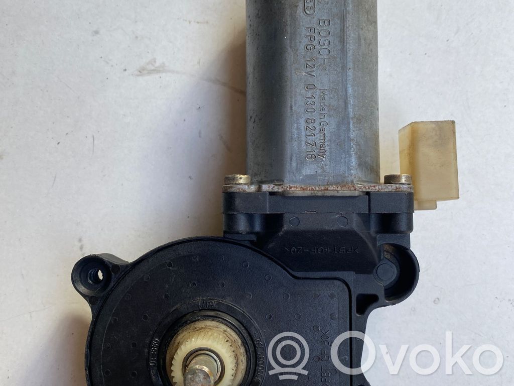 BMW 3 E46 Rear door window regulator motor 