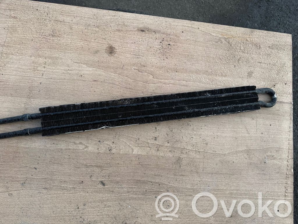 BMW 3 E90 E91 Power steering radiator 
