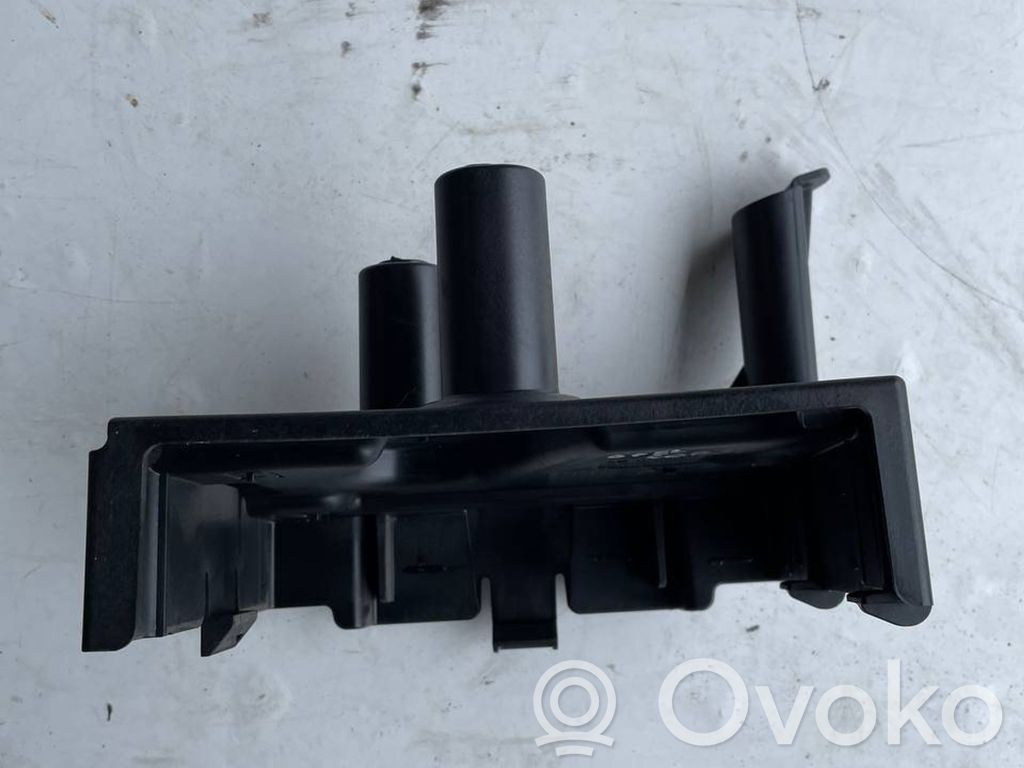 Opel Corsa E Battery bracket 