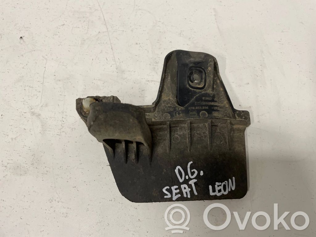 Seat Leon (5F) Apărătoare noroi spate 