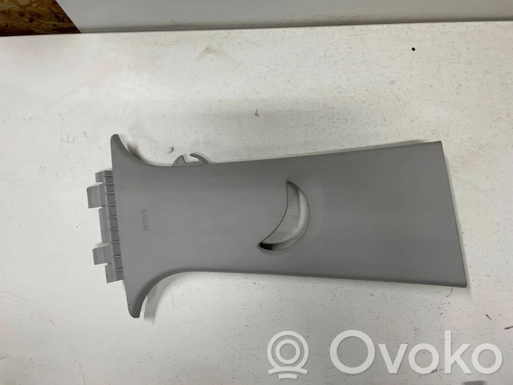 Seat Leon (5F) (B) pillar trim (top) 