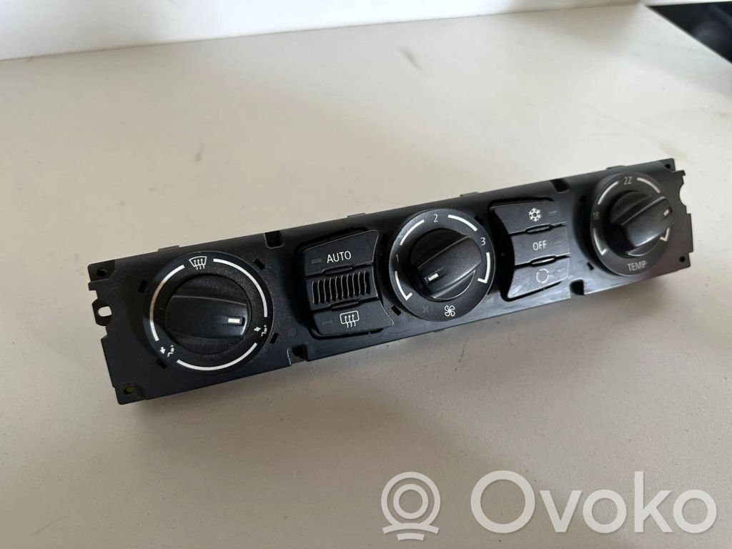 BMW 5 E60 E61 Climate control unit 
