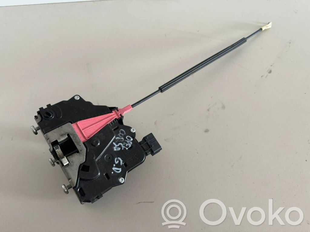 Opel Corsa E Zamek drzwi tylnych 