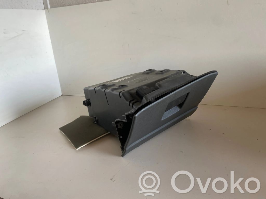Ford Mondeo MK IV Juego guantera 