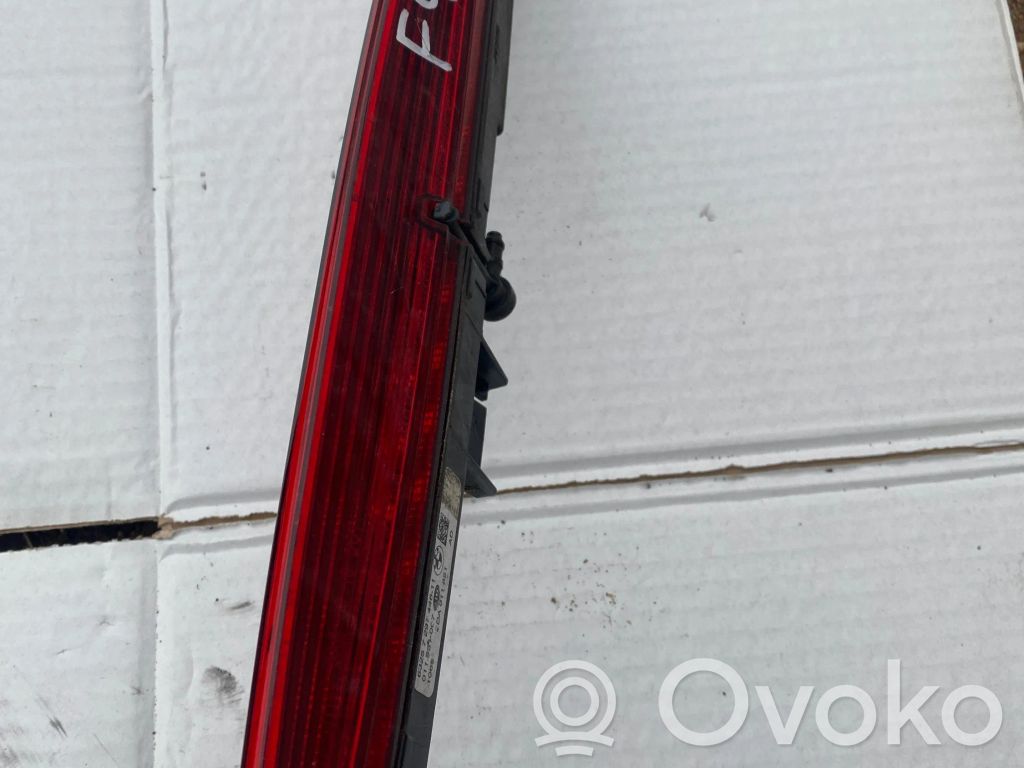 BMW X1 F48 F49 Trzecie światło stop 