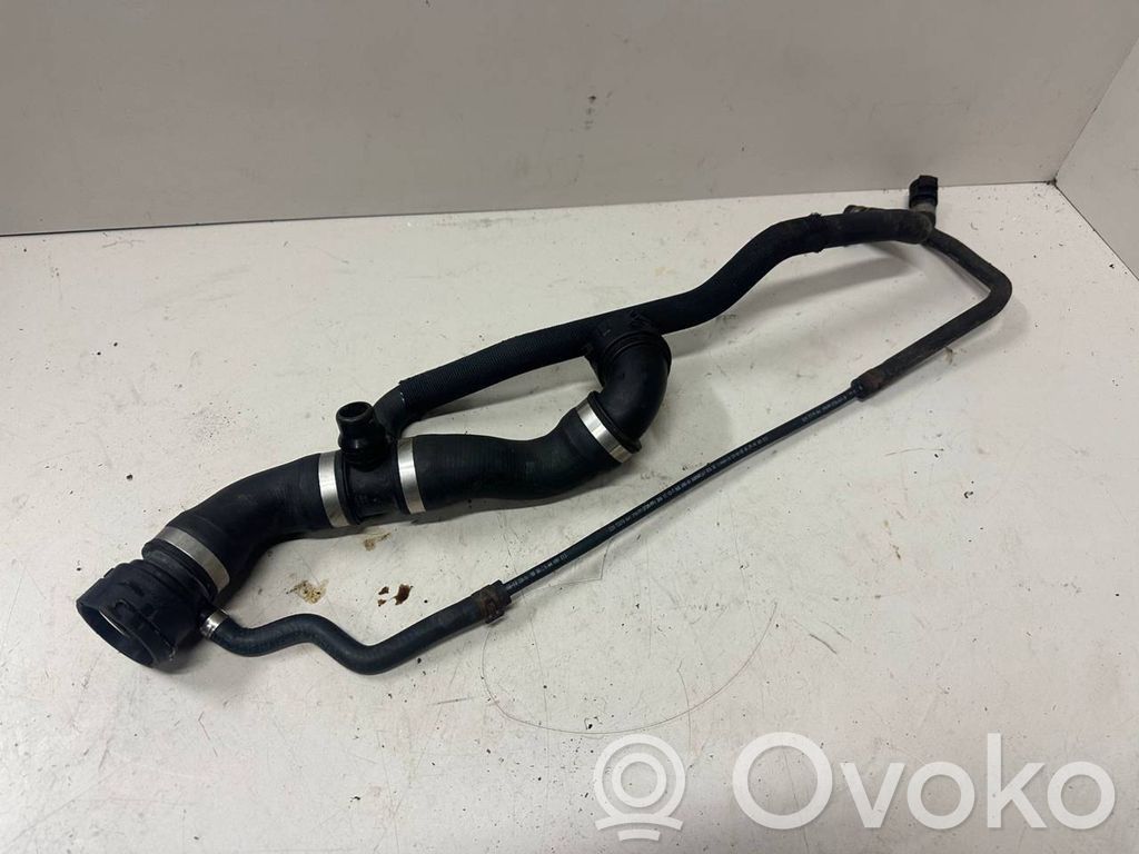 BMW 1 E81 E87 Engine coolant pipe/hose 
