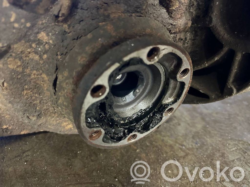 BMW 3 E90 E91 Rear differential 