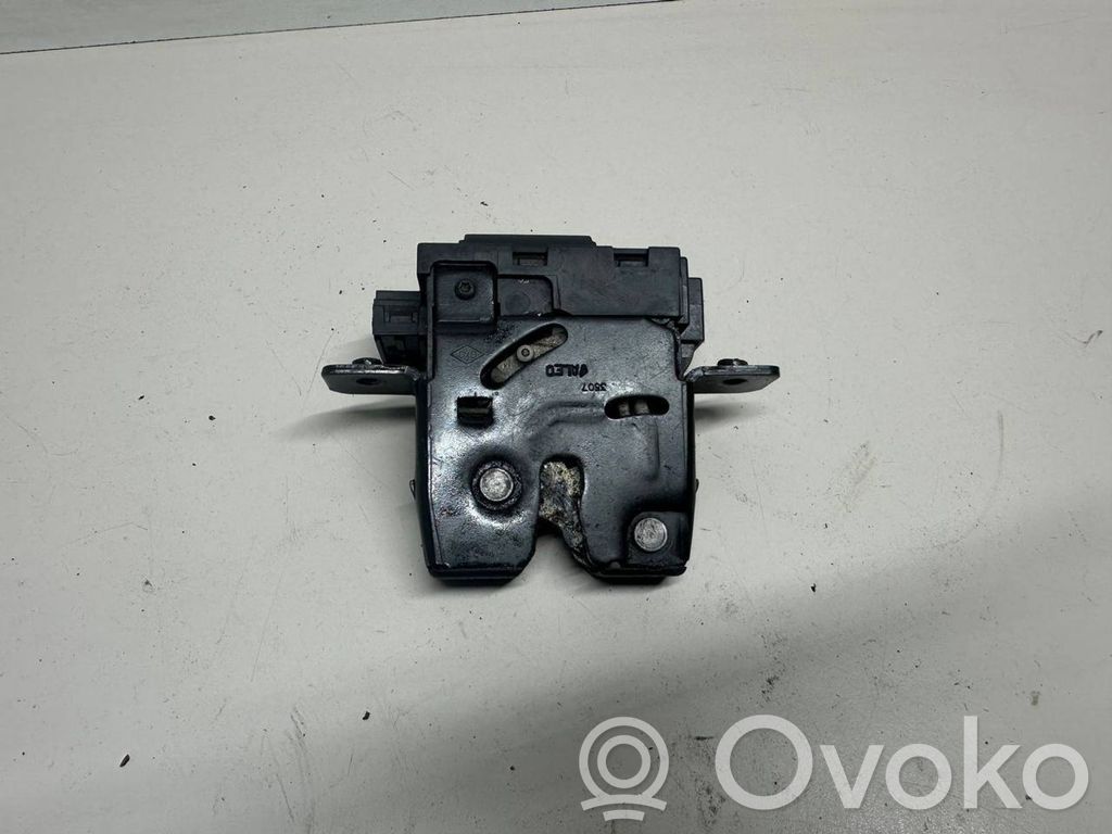 Nissan Qashqai+2 Spyna galinio dangčio 