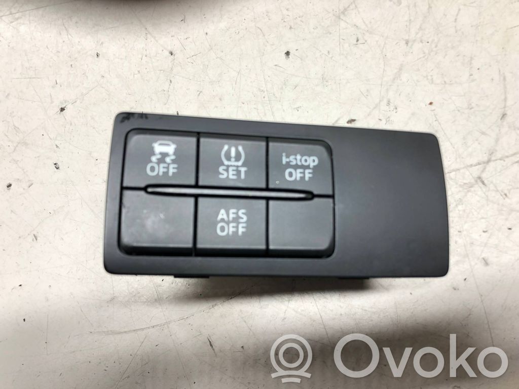 Interruptor de control de tracción (ASR)   GKM266170A