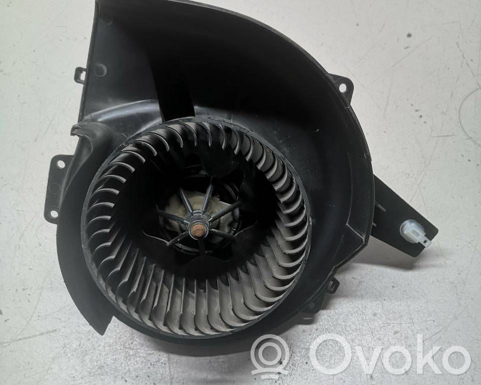 Volkswagen Polo V 6R Obudowa nagrzewnicy 