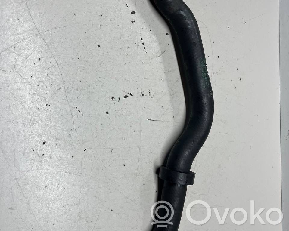 BMW X3 E83 Engine coolant pipe/hose 
