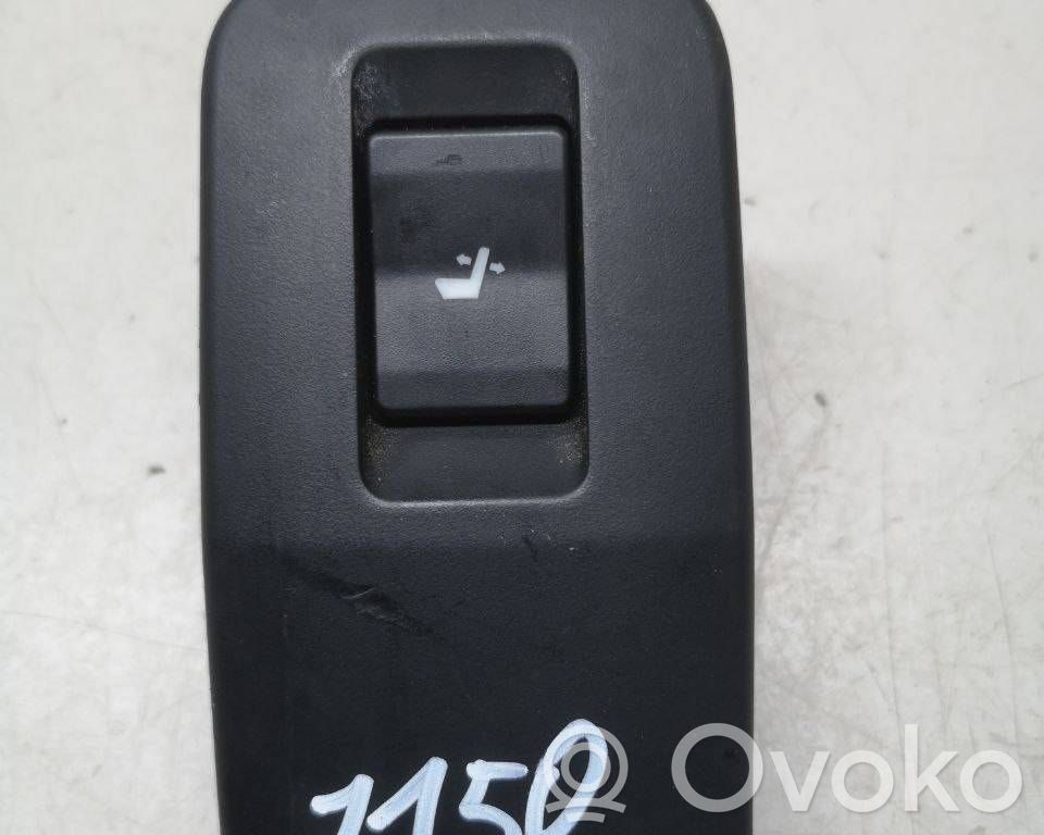 Toyota Land Cruiser (J150) Seat control switch 