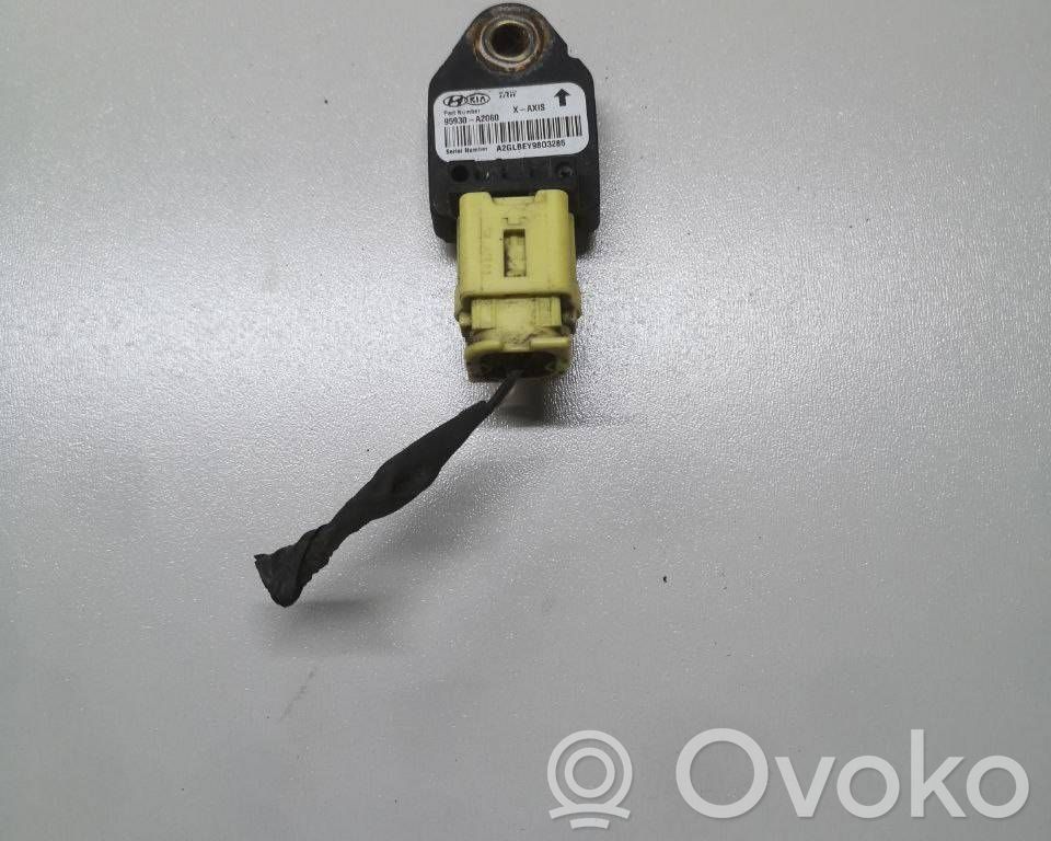 KIA Ceed Airbagsensor Crashsensor Drucksensor 