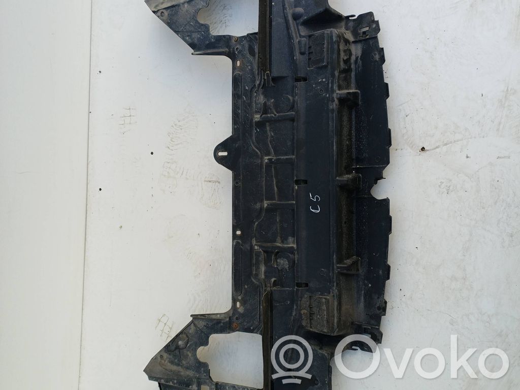 Citroen C5 Bamperio dugno apsauga 