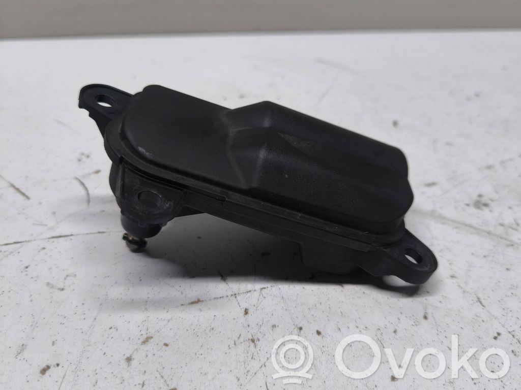 BMW 3 E90 E91 Intake manifold valve actuator/motor 