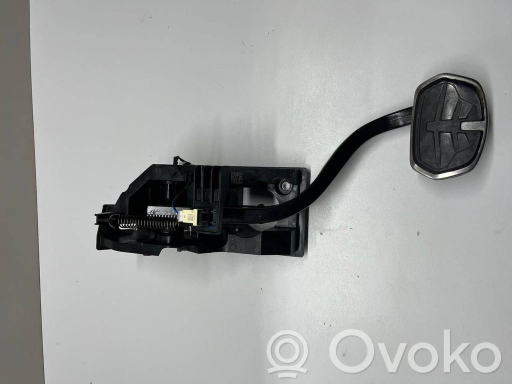 BMW X2 F39 Pedal de freno 