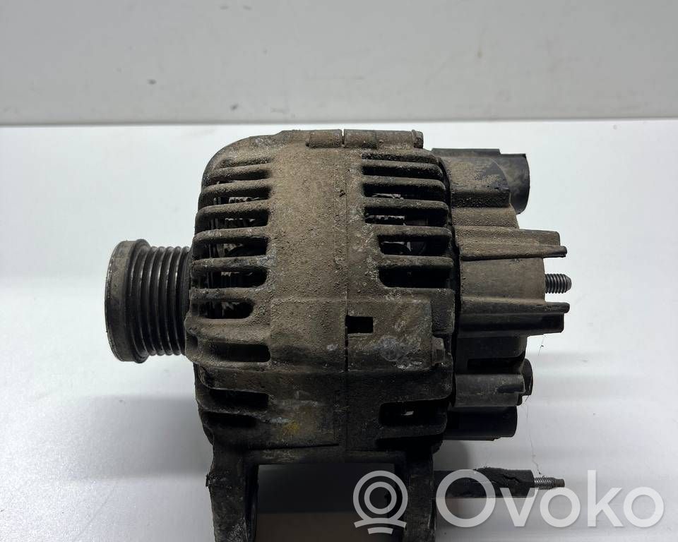 Skoda Roomster (5J) Alternator 