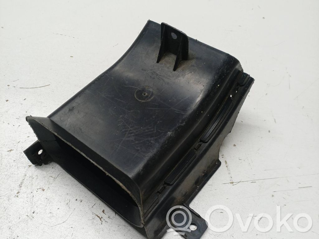 BMW 5 E60 E61 Air intake duct part 