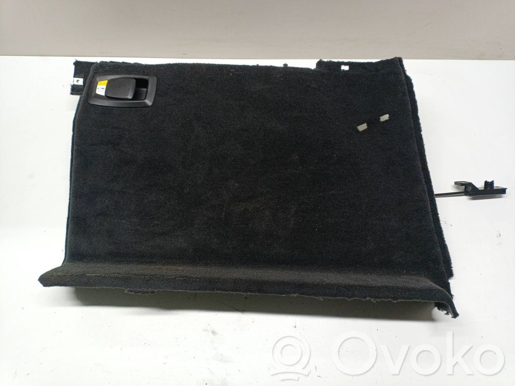 BMW 5 F10 F11 Altro elemento di rivestimento bagagliaio/baule 