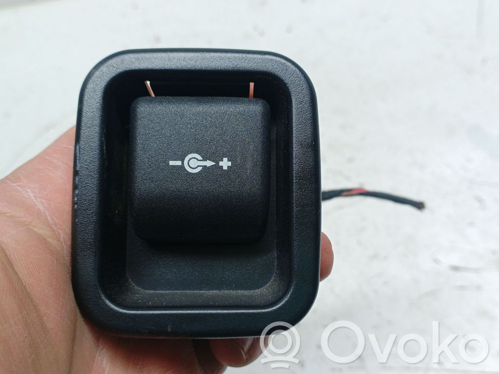 BMW 3 F30 F35 F31 Conector priză AUX 