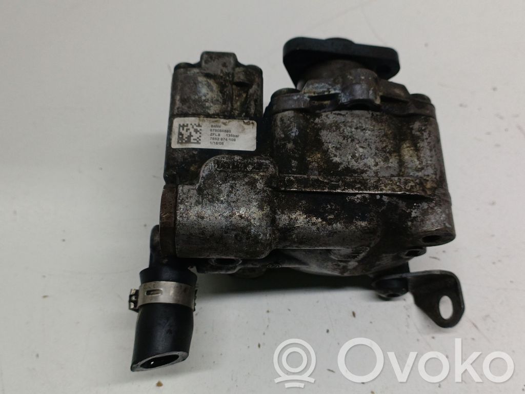 BMW 5 E60 E61 Power steering pump 