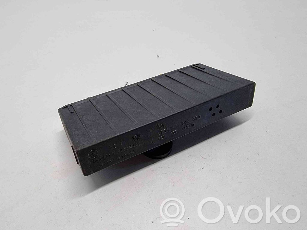 BMW 5 E34 Komforto modulis 