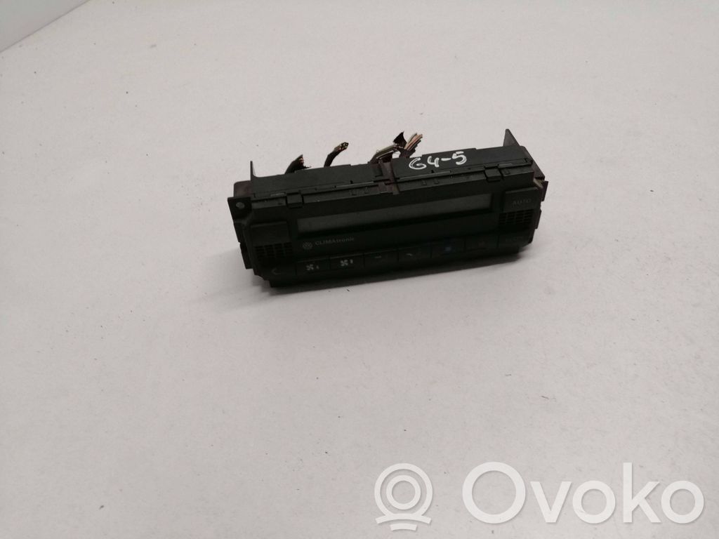 Volkswagen Golf IV Climate control unit 