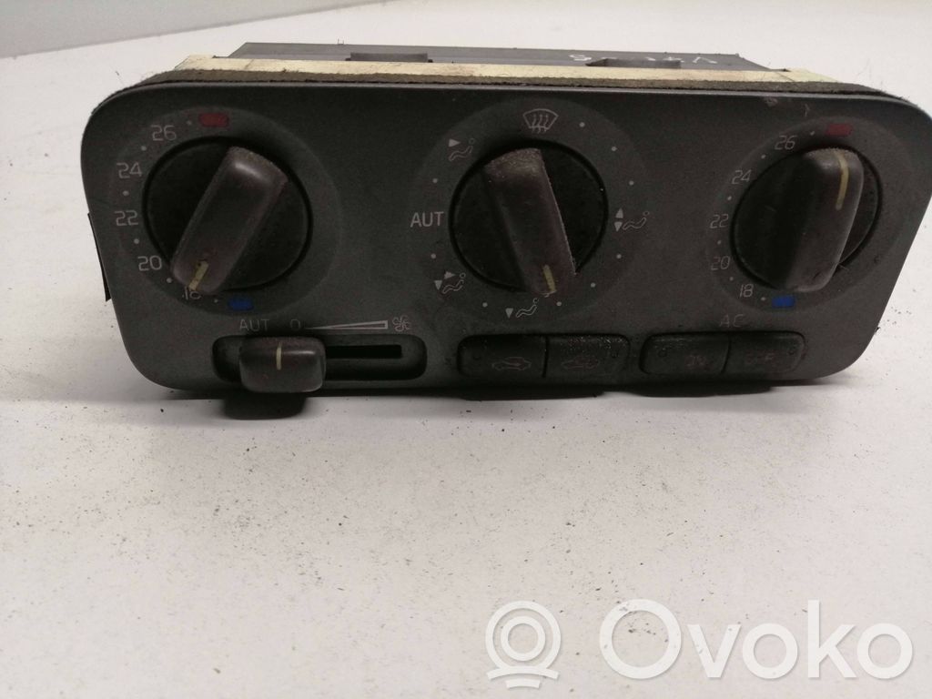 Volvo S70  V70  V70 XC Climate control unit 
