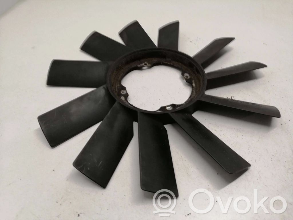 BMW 5 E39 Ventiliatora propellers 