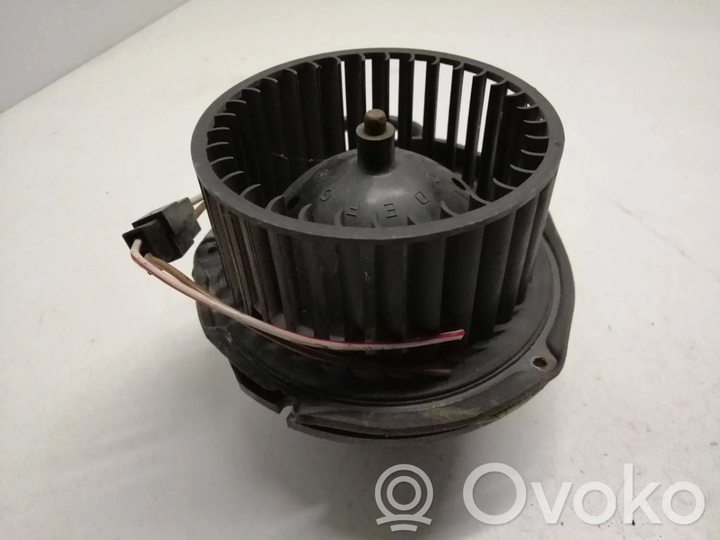 Volvo 460 Heizungslüfter 