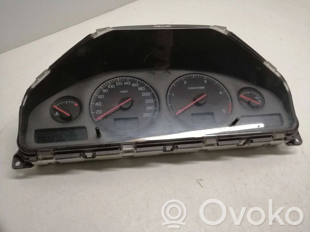 Volvo S80 Speedometer (instrument cluster) 